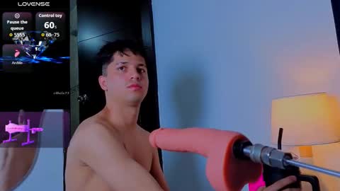 Issac online show from December 3, 6:10 am