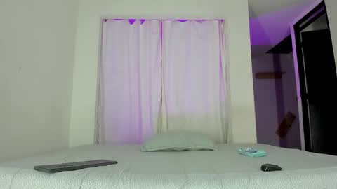 Isabella  online show from June 6, 10:42 am