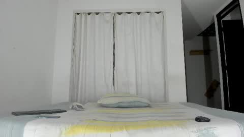 Isabella  online show from June 14, 6:48 am