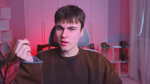 Maks online show from February 1, 10:15 am