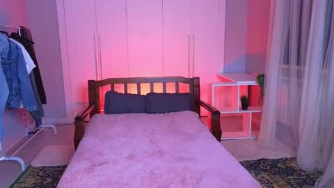 Maks online show from February 27, 1:28 pm