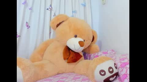 Snapshot of itahisa_sweet chatting on October 10, 2:54 am Itahisa sweet online show from October 10, 2:54 am