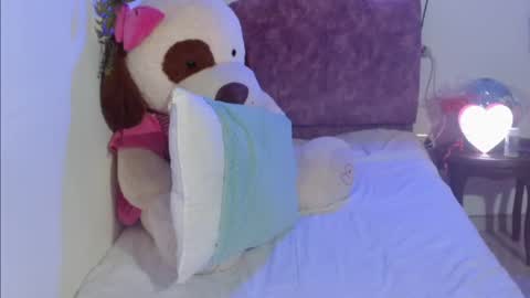 Snapshot of italagomez chatting on October 24, 11:01 pm Itala Gomez online show from October 24, 11:01 pm