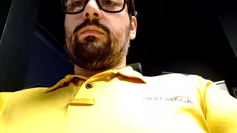 Snapshot of italianbigboy93 chatting on October 5, 6:50 pm italianbigboy93 online show from October 5, 6:50 pm