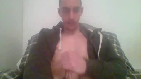 Snapshot of italianboy2894 chatting on March 30, 11:33 am italianboy2894 online show from March 30, 11:33 am