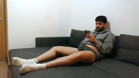 Snapshot of italianboybcn chatting on December 29, 6:38 pm italianboybcn online show from December 29, 6:38 pm