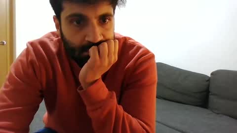 Snapshot of italianboybcn chatting on January 6, 10:58 pm italianboybcn online show from January 6, 10:58 pm