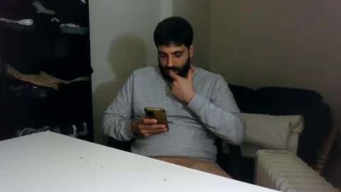 Snapshot of italianboybcn chatting on January 18, 8:51 pm italianboybcn online show from January 18, 8:51 pm