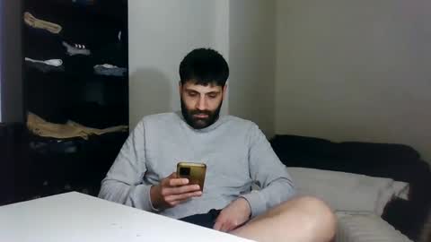 Snapshot of italianboybcn chatting on January 19, 6:43 pm italianboybcn online show from January 19, 6:43 pm