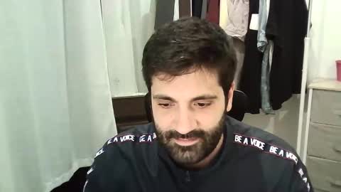 Snapshot of italianboybcn chatting on October 1, 6:25 pm italianboybcn online show from October 1, 6:25 pm