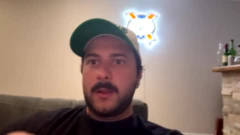 Snapshot of italianladd chatting on September 30, 2:16 am italianladd online show from September 30, 2:16 am