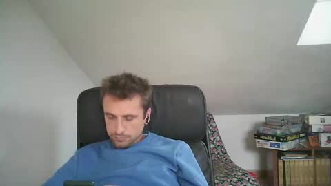 Snapshot of italiano116116 chatting on November 19, 2:17 pm italiano116116 online show from November 19, 2:17 pm