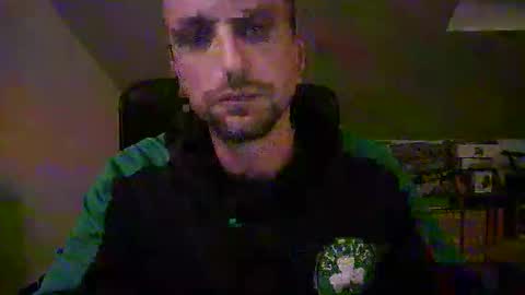 Snapshot of italiano116116 chatting on December 3, 4:27 pm italiano116116 online show from December 3, 4:27 pm