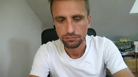 Snapshot of italiano116116 chatting on June 30, 8:26 am italiano116116 online show from June 30, 8:26 am