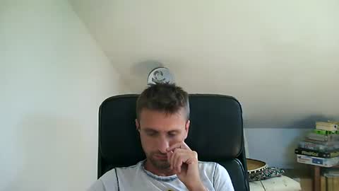 Snapshot of italiano116116 chatting on July 3, 2:45 pm italiano116116 online show from July 3, 2:45 pm