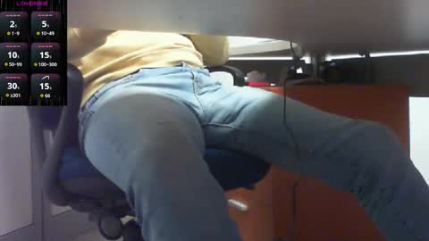 Alex online show from December 18, 4:02 pm