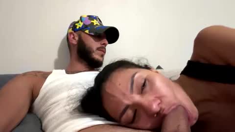 italianstalian777 online show from November 15, 4:32 am