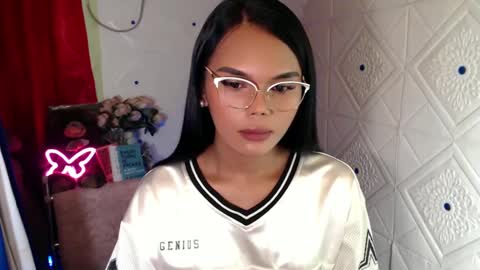 Snapshot of itgirl_cathy chatting on January 29, 3:04 pm CathCathy online show from January 29, 3:04 pm