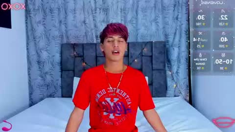Snapshot of ithan_kingtwin chatting on July 8, 7:40 pm ithan_kingtwin online show from July 8, 7:40 pm