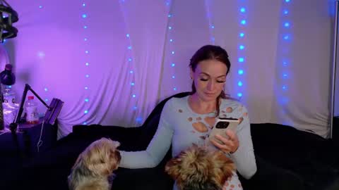 Alli online show from July 13, 5:27 pm