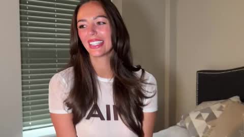 Snapshot of its_laurensworld chatting on October 3, 8:11 am BondageYogaPrincess online show from October 3, 8:11 am