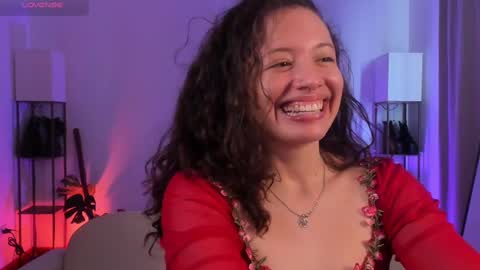 Snapshot of its_marie chatting on November 14, 6:28 pm Maria online show from November 14, 6:28 pm