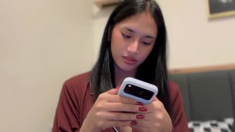 Snapshot of its_me_kaye28 chatting on July 2, 3:51 pm Kaye online show from July 2, 3:51 pm