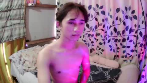 Snapshot of its_saya chatting on October 15, 5:07 am its_saya online show from October 15, 5:07 am