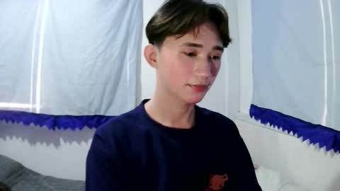 Snapshot of its_saya chatting on December 21, 4:52 am its_saya online show from December 21, 4:52 am