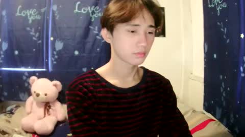 Snapshot of its_saya chatting on February 3, 2:21 am its_saya online show from February 3, 2:21 am