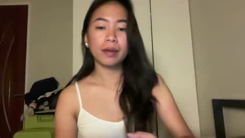 Snapshot of itscandygurl chatting on November 4, 7:57 pm Candy online show from November 4, 7:57 pm