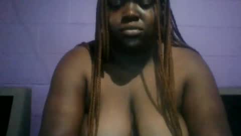 Snapshot of itsempresshoney chatting on June 7, 11:41 pm itsempresshoney online show from June 7, 11:41 pm