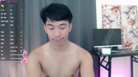 Snapshot of itsme_cxhennn chatting on November 25, 8:58 am itsme_cxhennn online show from November 25, 8:58 am