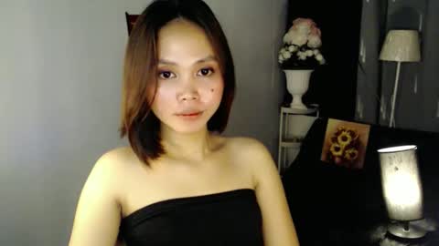 Snapshot of itsme_liza chatting on May 29, 12:19 am itsme_liza online show from May 29, 12:19 am