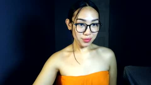 itsmehotqueen online show from June 12, 1:59 am