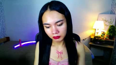 itsmeloveypinay online show from October 9, 6:17 pm