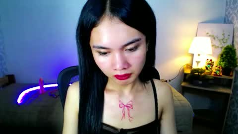 itsmeloveypinay online show from October 11, 6:39 pm