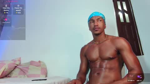 Snapshot of itsmikenoir chatting on September 12, 10:10 pm Limited offer 50 online show from September 12, 10:10 pm