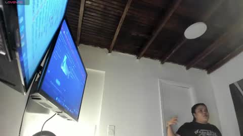 Moon online show from June 16, 6:32 pm
