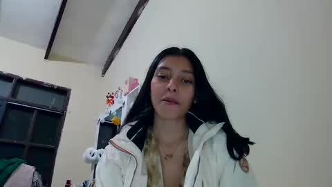 Snapshot of itspricila chatting on May 12, 10:29 pm pricila online show from May 12, 10:29 pm