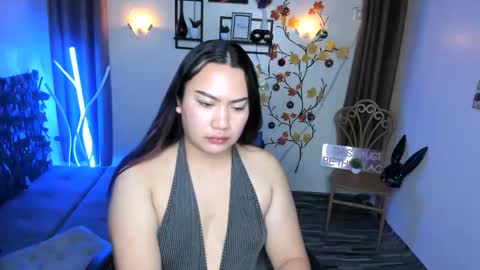 Snapshot of itsyour_veronica chatting on December 14, 9:19 pm Veronica online show from December 14, 9:19 pm