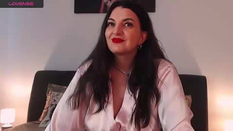 Melissa Khaan online show from February 21, 11:01 am