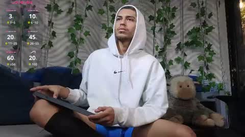 itszairen online show from June 11, 3:59 am