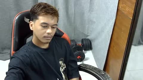 Snapshot of itzme_jhonfred chatting on July 27, 10:55 am Jhonfred online show from July 27, 10:55 am