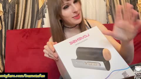 Iva MetaFae  online show from January 4, 1:10 pm