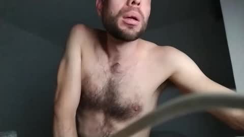 Snapshot of ivanchelon chatting on November 14, 7:07 am Vanchi online show from November 14, 7:07 am