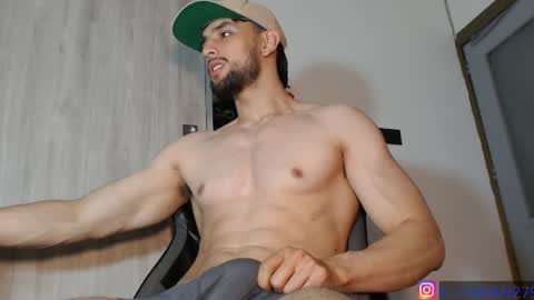 ivanhot279 online show from June 23, 9:24 pm