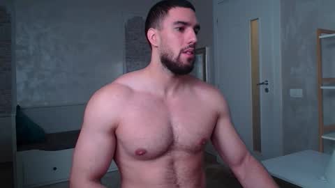 Snapshot of ivanhydee chatting on October 28, 5:55 am IvanHydee online show from October 28, 5:55 am