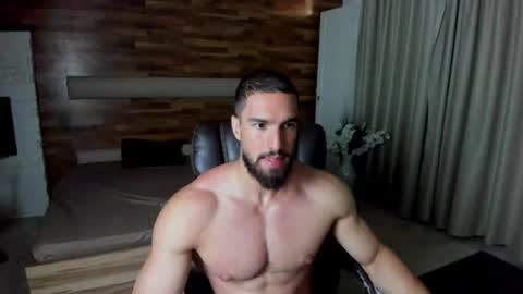 IvanHydee online show from August 1, 4:34 am