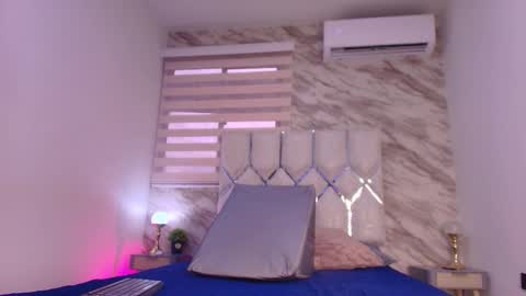 Snapshot of ivanna_vega_ chatting on March 27, 7:24 pm ivanna online show from March 27, 7:24 pm